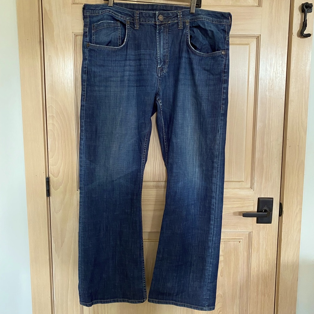 Men’s BUFFALO David Bitton “TRAVIS” style jeans. Size 42/33. Used fair condition